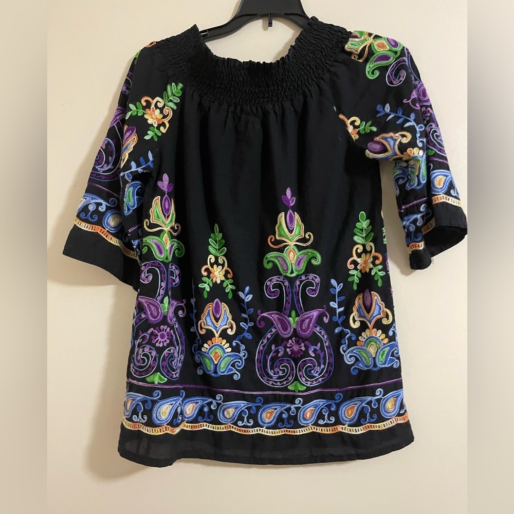South Main 3/4 Sleeve Off Shoulder Multicolor Embroidered Blouse Top S S